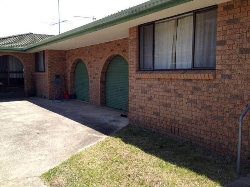 2/25 Lakes Drive, Tweed Heads West NSW 2485