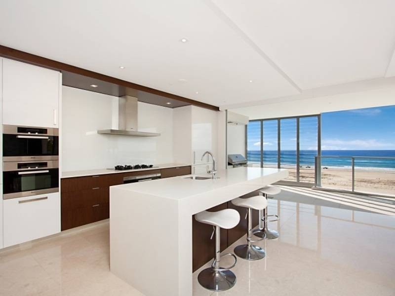 702/1 Haig Street, Kirra QLD 4225