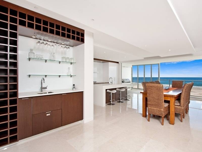 702/1 Haig Street, Kirra QLD 4225