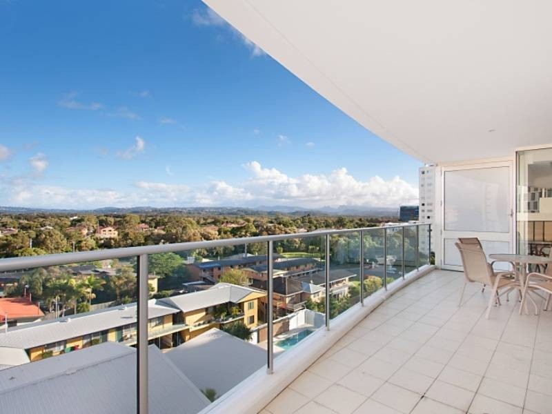 702/1 Haig Street, Kirra QLD 4225