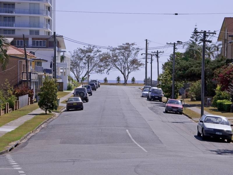 2/27 Coolangatta Road, Kirra QLD 4225