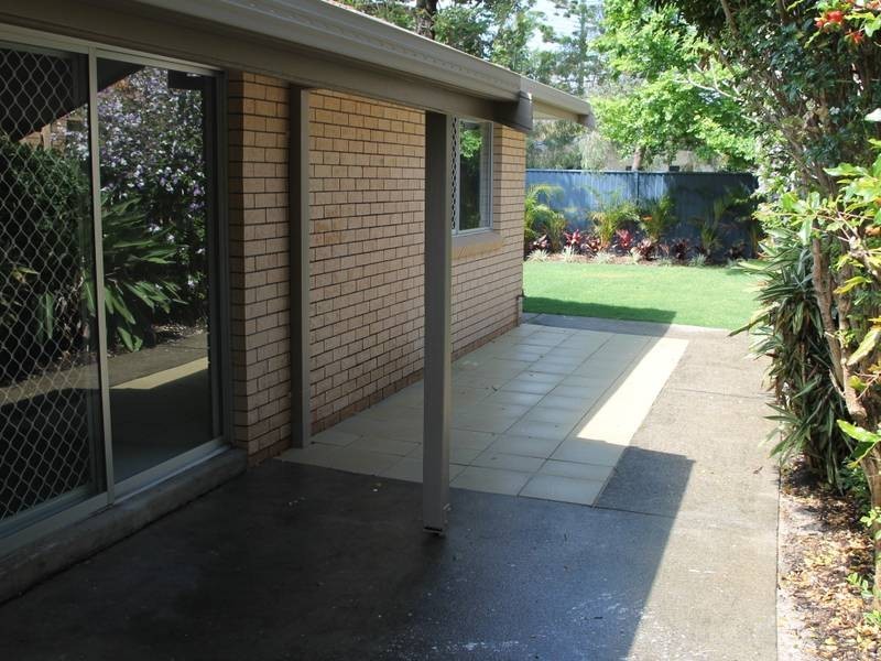 2/67 Laguna Avenue, Palm Beach QLD 4221