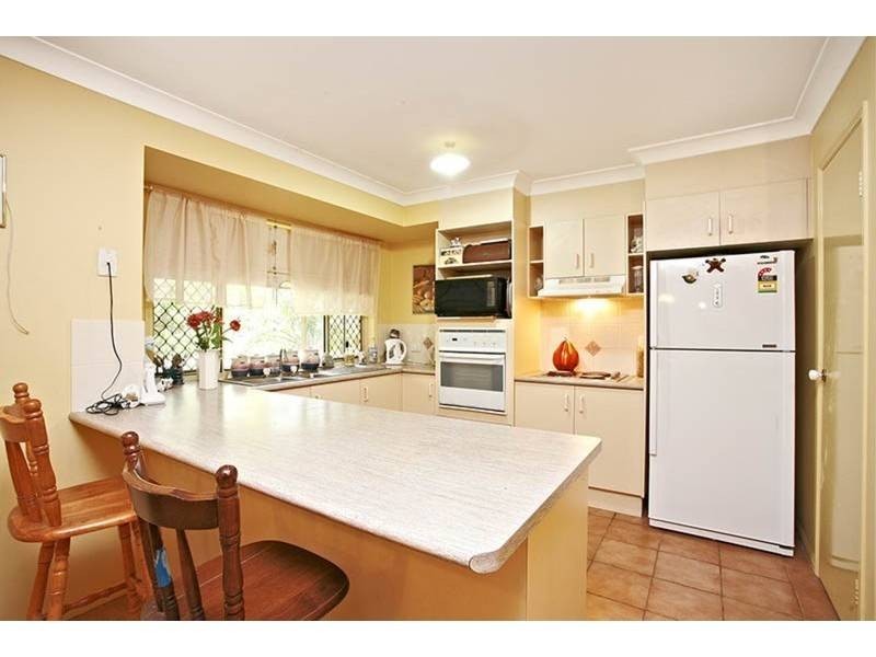 33 Glen Ayr Drive, Banora Point NSW 2486