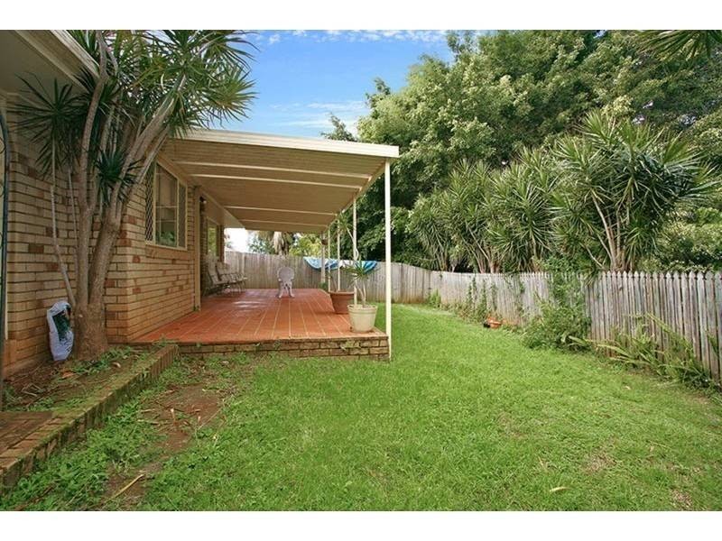 33 Glen Ayr Drive, Banora Point NSW 2486