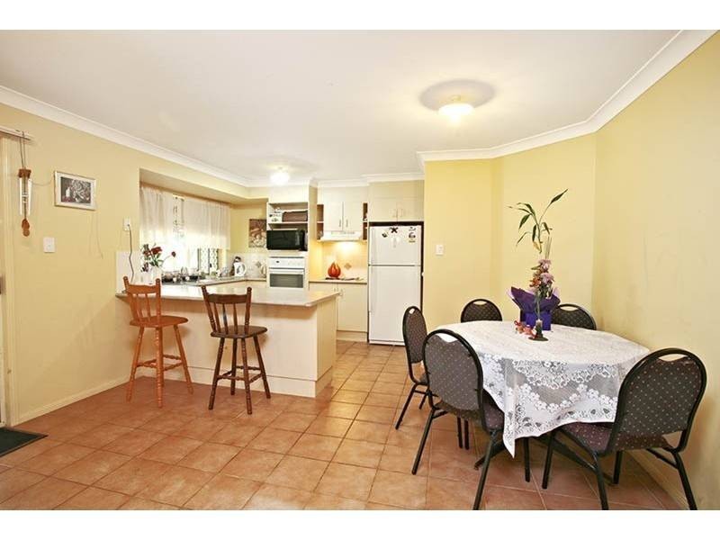 33 Glen Ayr Drive, Banora Point NSW 2486