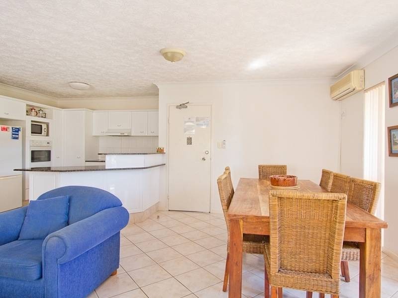 15/2 Graham Street, Bilinga QLD 4225