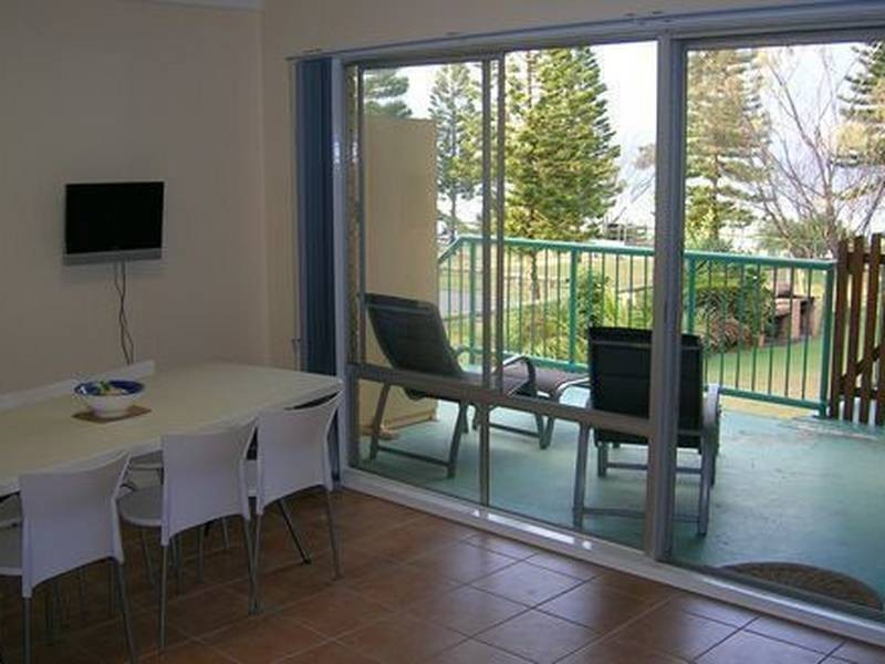 3/2 Dune Street, Tugun QLD 4224