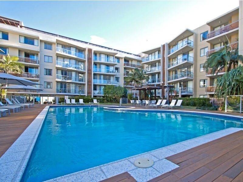 2053/1 Ocean Street, Burleigh Heads QLD 4220