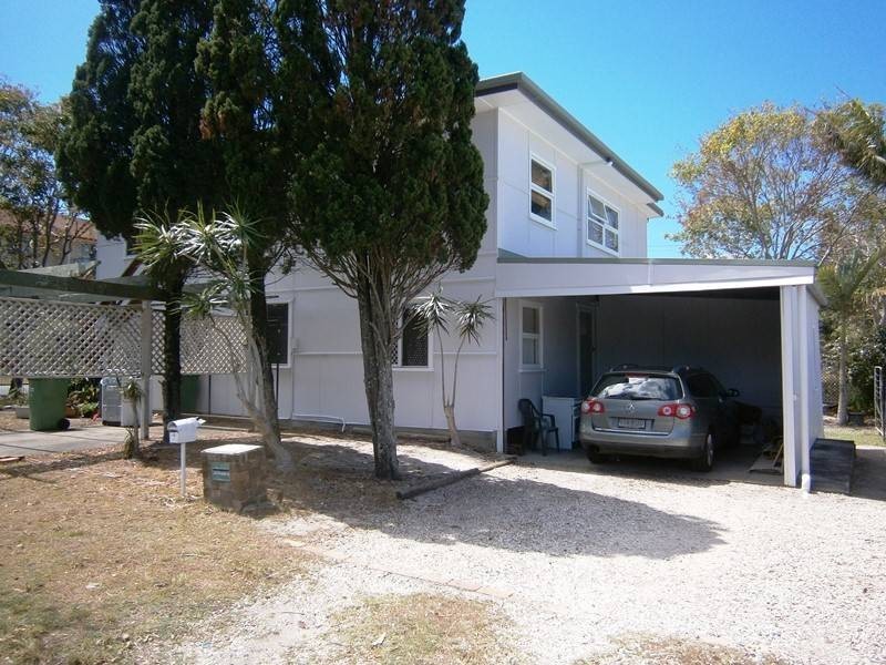 2/9 Bolton Street, Kirra QLD 4225