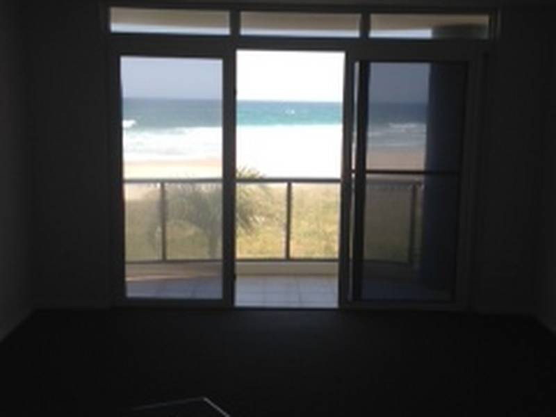 8/315 Golden Four Drive, Tugun QLD 4224