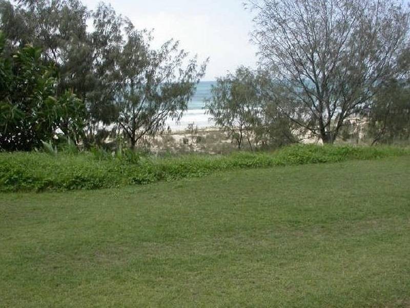 1/327 Golden Four Drive, Tugun QLD 4224