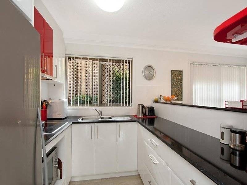 2/391 Golden Four Drive, Tugun QLD 4224