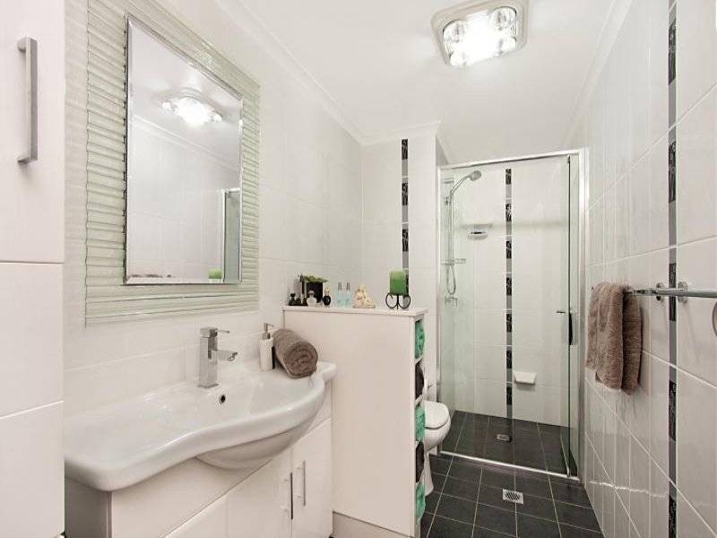 2/391 Golden Four Drive, Tugun QLD 4224