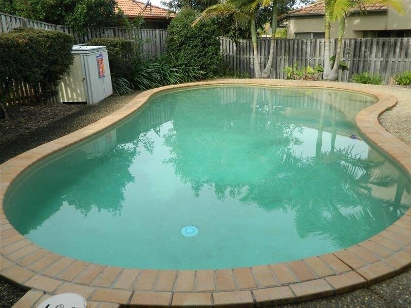 3/3 Camphor Wood Court, Robina QLD 4226