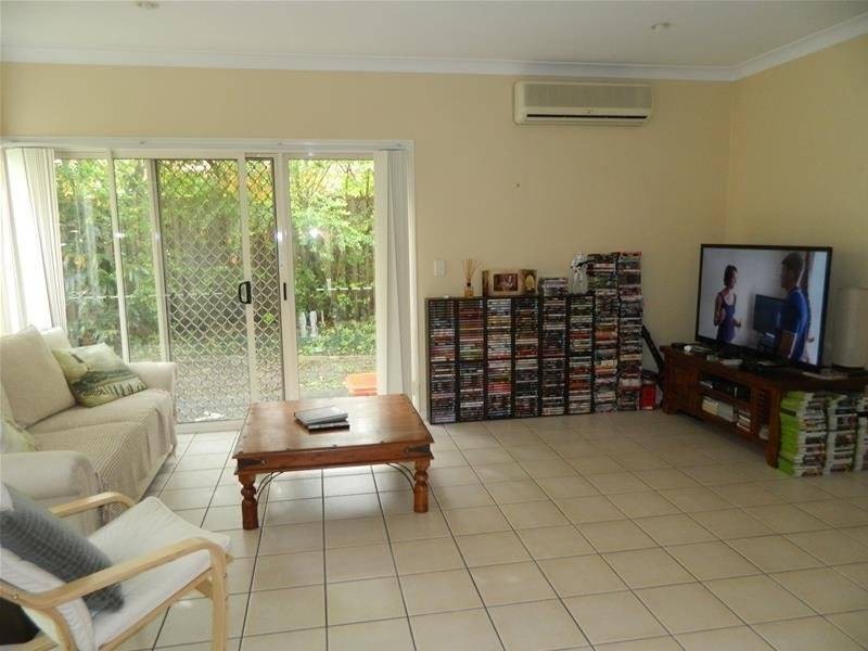 3/3 Camphor Wood Court, Robina QLD 4226