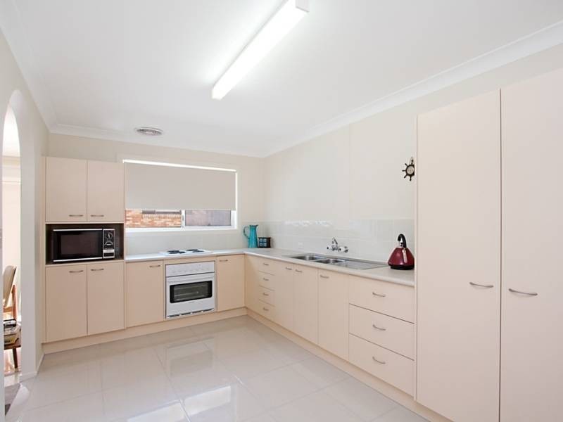 16 Pacific Parade, Bilinga QLD 4225