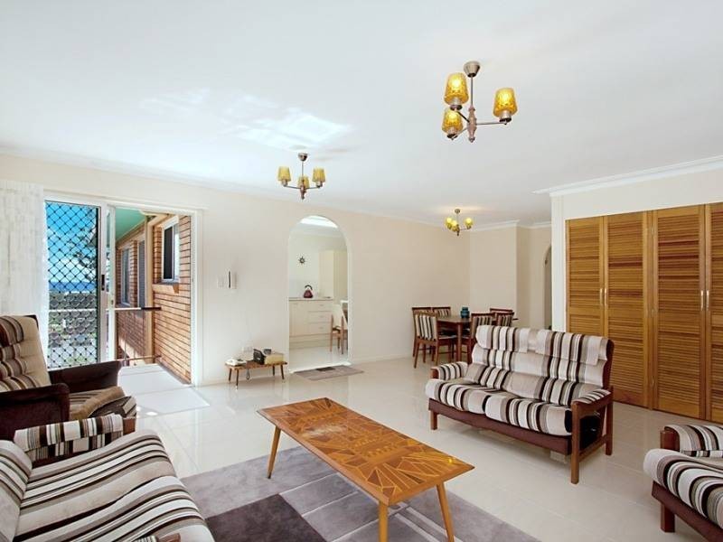 16 Pacific Parade, Bilinga QLD 4225