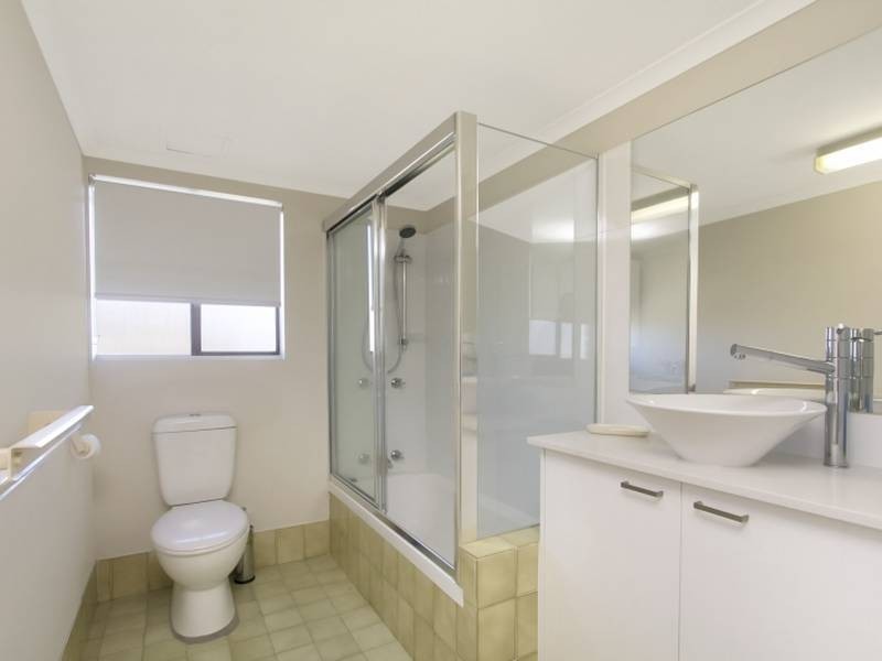 6/77 Golden Four Drive, Bilinga QLD 4225