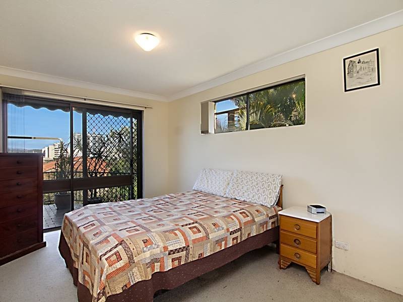 4/17 Rutledge St, Kirra QLD 4225