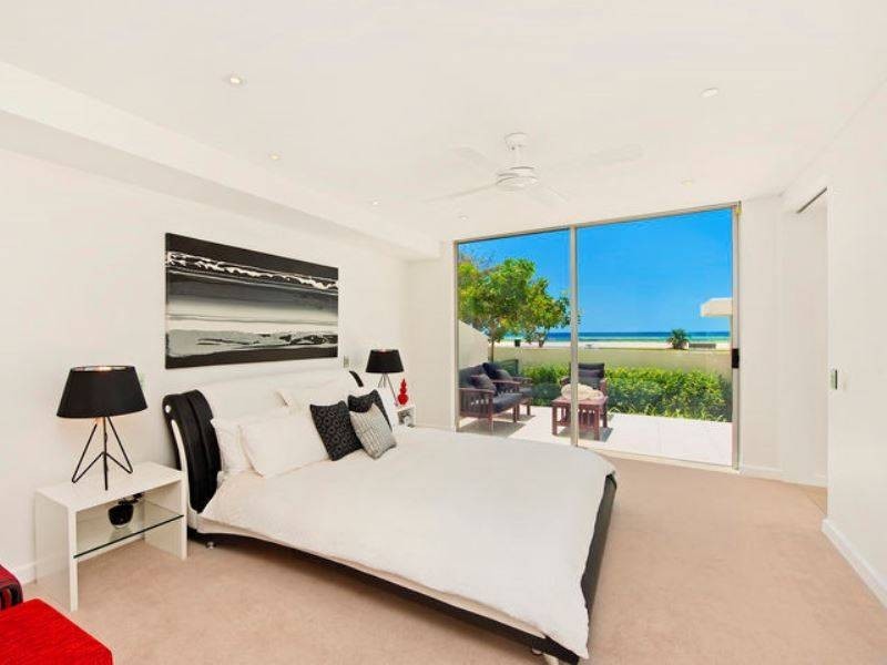 102/1 Haig Street, Kirra QLD 4225