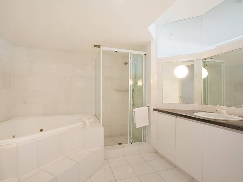 1202/6 Coyne Street, Kirra QLD 4225