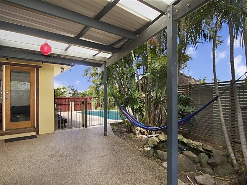 1 Cabarita Court, Tugun QLD 4224