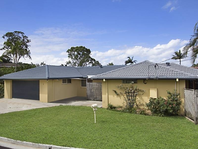 1 Cabarita Court, Tugun QLD 4224