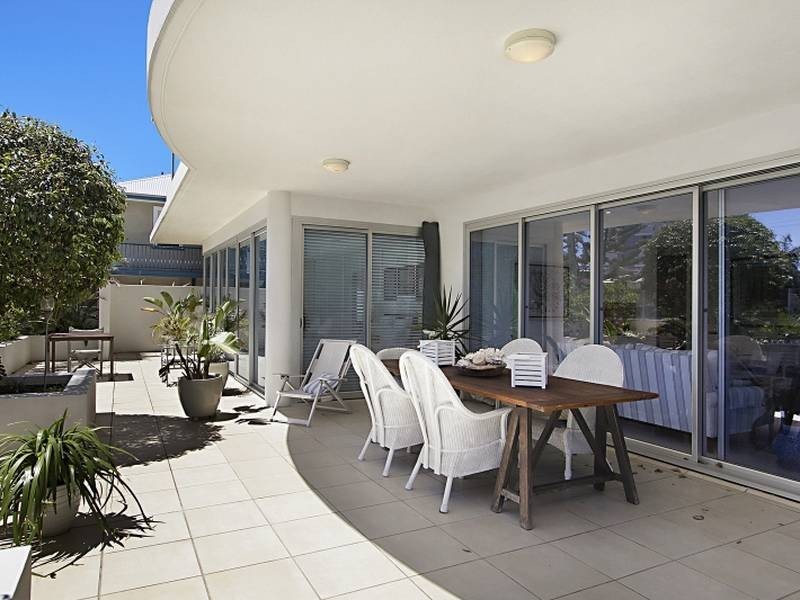 1/42 Boundary Street, Rainbow Bay QLD 4225