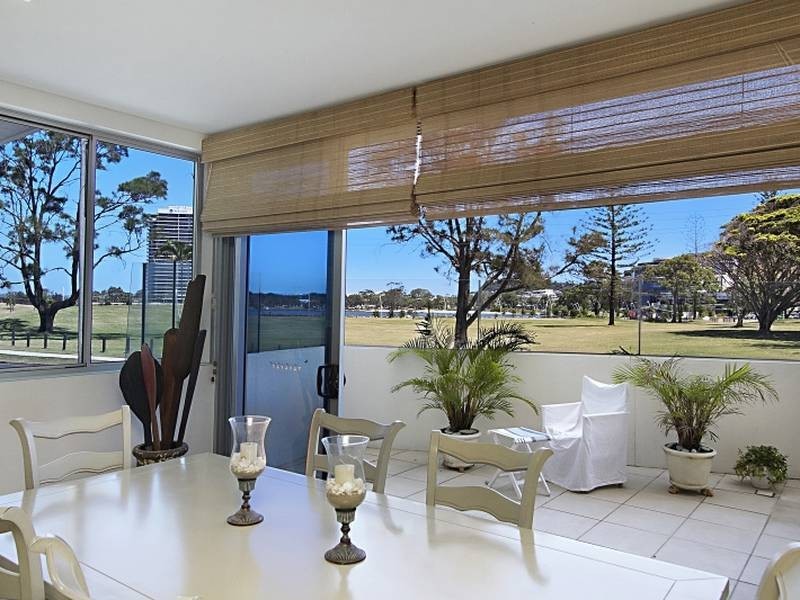 1/42 Boundary Street, Rainbow Bay QLD 4225