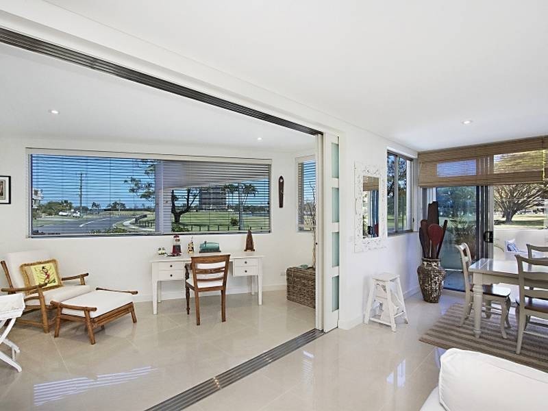 1/42 Boundary Street, Rainbow Bay QLD 4225