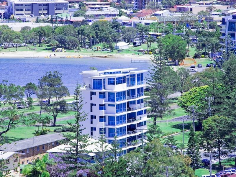 1/42 Boundary Street, Rainbow Bay QLD 4225