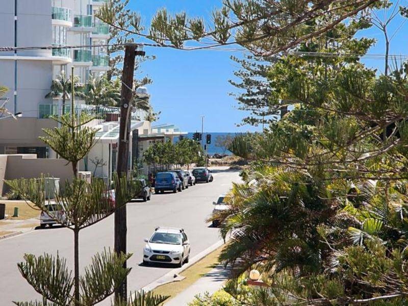 7/23 Coolangatta Road, Kirra QLD 4225