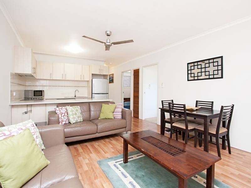 7/23 Coolangatta Road, Kirra QLD 4225