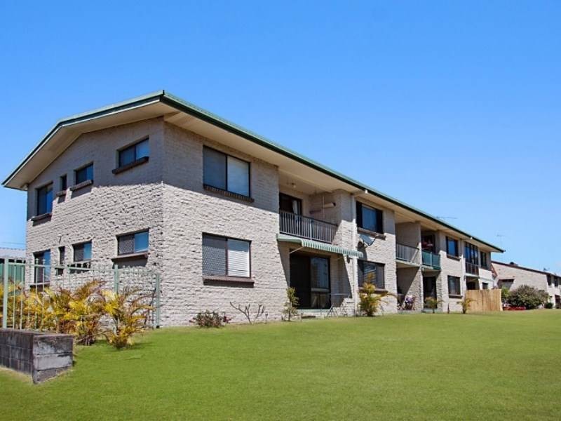 7/23 Coolangatta Road, Kirra QLD 4225