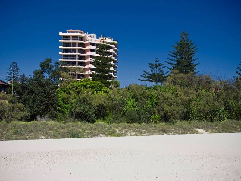 17/134 Pacific Parade, Bilinga QLD 4225