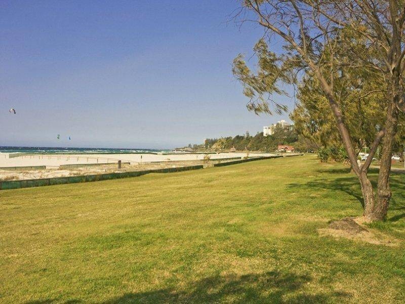 1/31 Coolangatta Road, Kirra QLD 4225