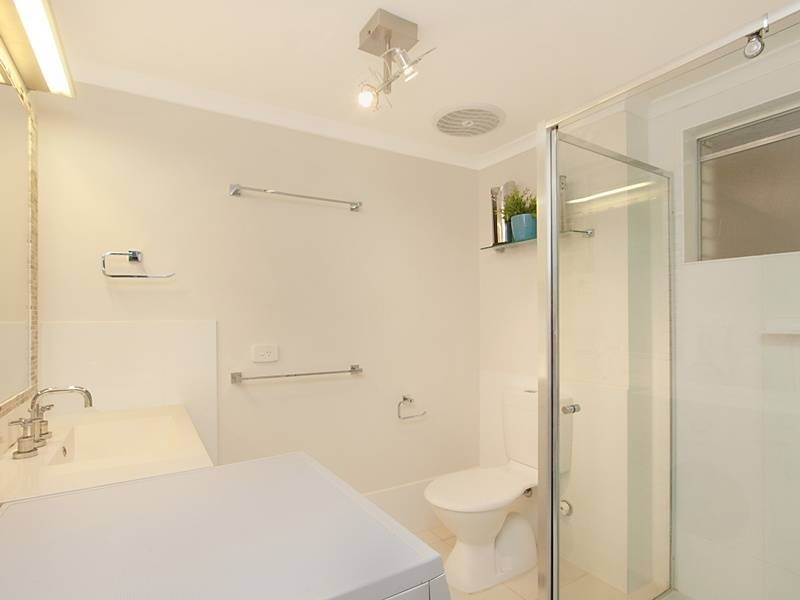 1/31 Coolangatta Road, Kirra QLD 4225