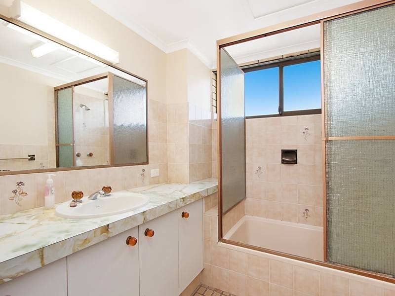 5/74 Coolangatta Road, Kirra QLD 4225