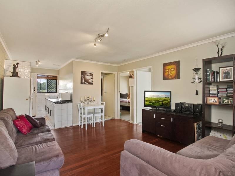 3/27 Coolangatta Road, Kirra QLD 4225