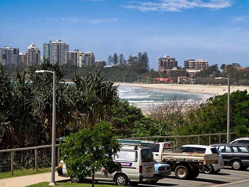 6/242 Pacific Parade, Bilinga QLD 4225