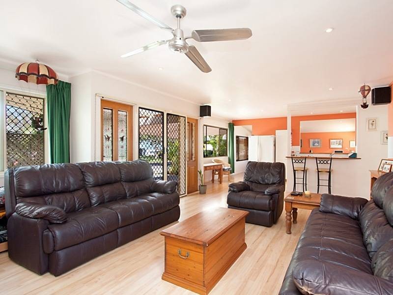 263 Adina Avenue, Bilinga QLD 4225