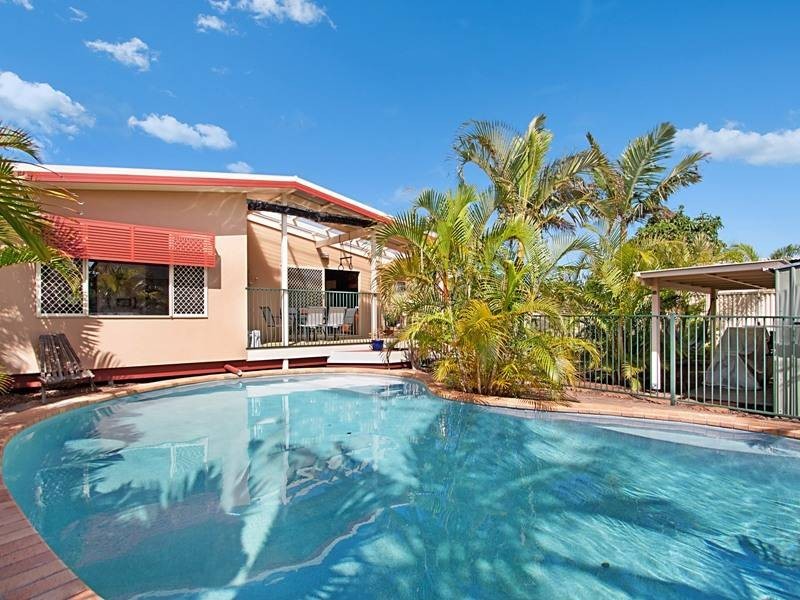 263 Adina Avenue, Bilinga QLD 4225