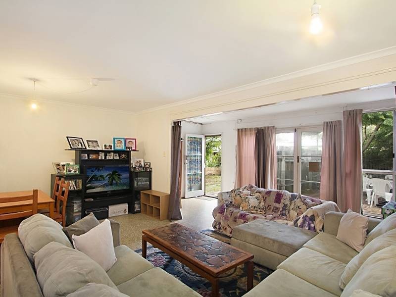 4 Cabarita Avenue, Tugun QLD 4224