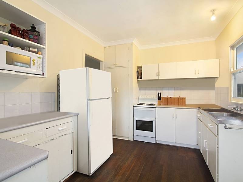 4 Cabarita Avenue, Tugun QLD 4224