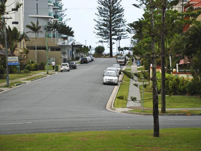 1/23 Coolangatta Road, Kirra QLD 4225