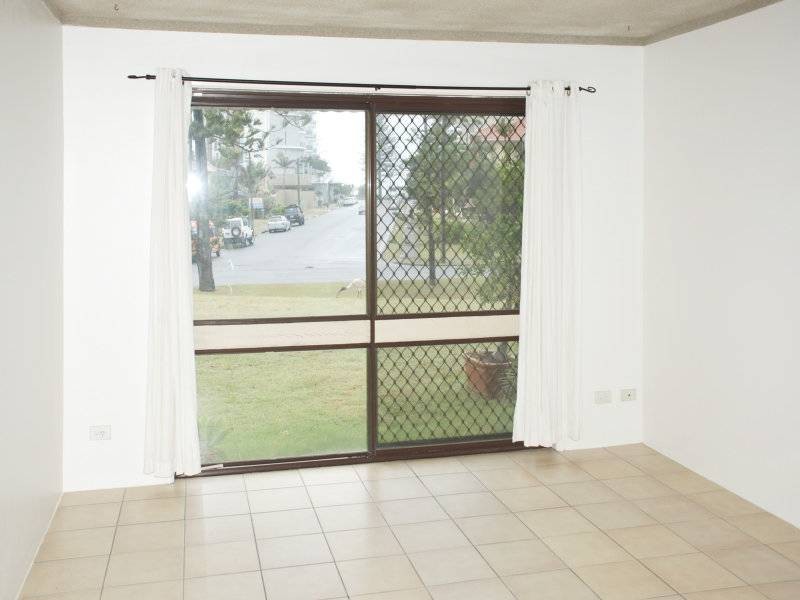 1/23 Coolangatta Road, Kirra QLD 4225