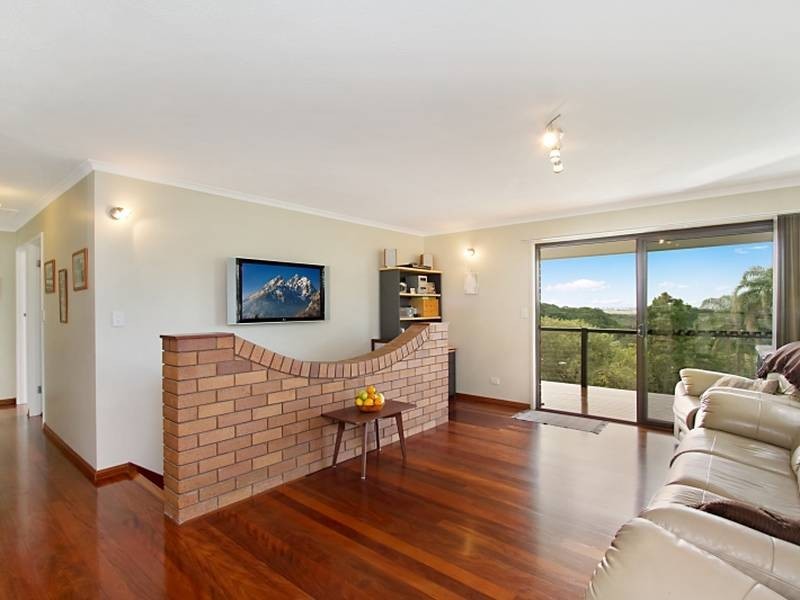 22 Myeerimba Parade, Tweed Heads West NSW 2485