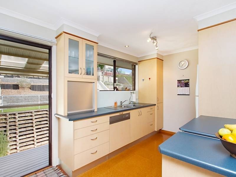 22 Myeerimba Parade, Tweed Heads West NSW 2485