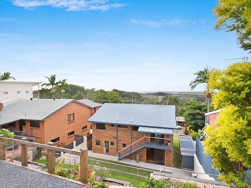 22 Myeerimba Parade, Tweed Heads West NSW 2485