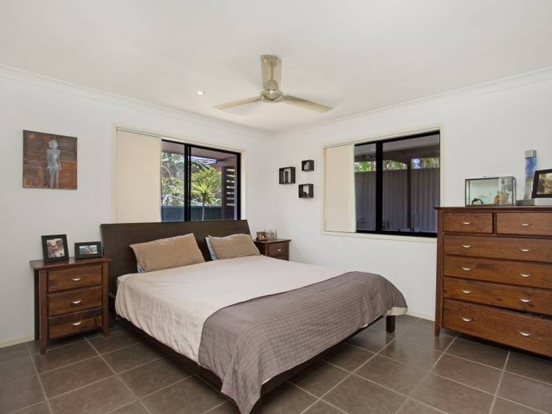 2/19 Hillcrest Avenue, Tugun QLD 4224